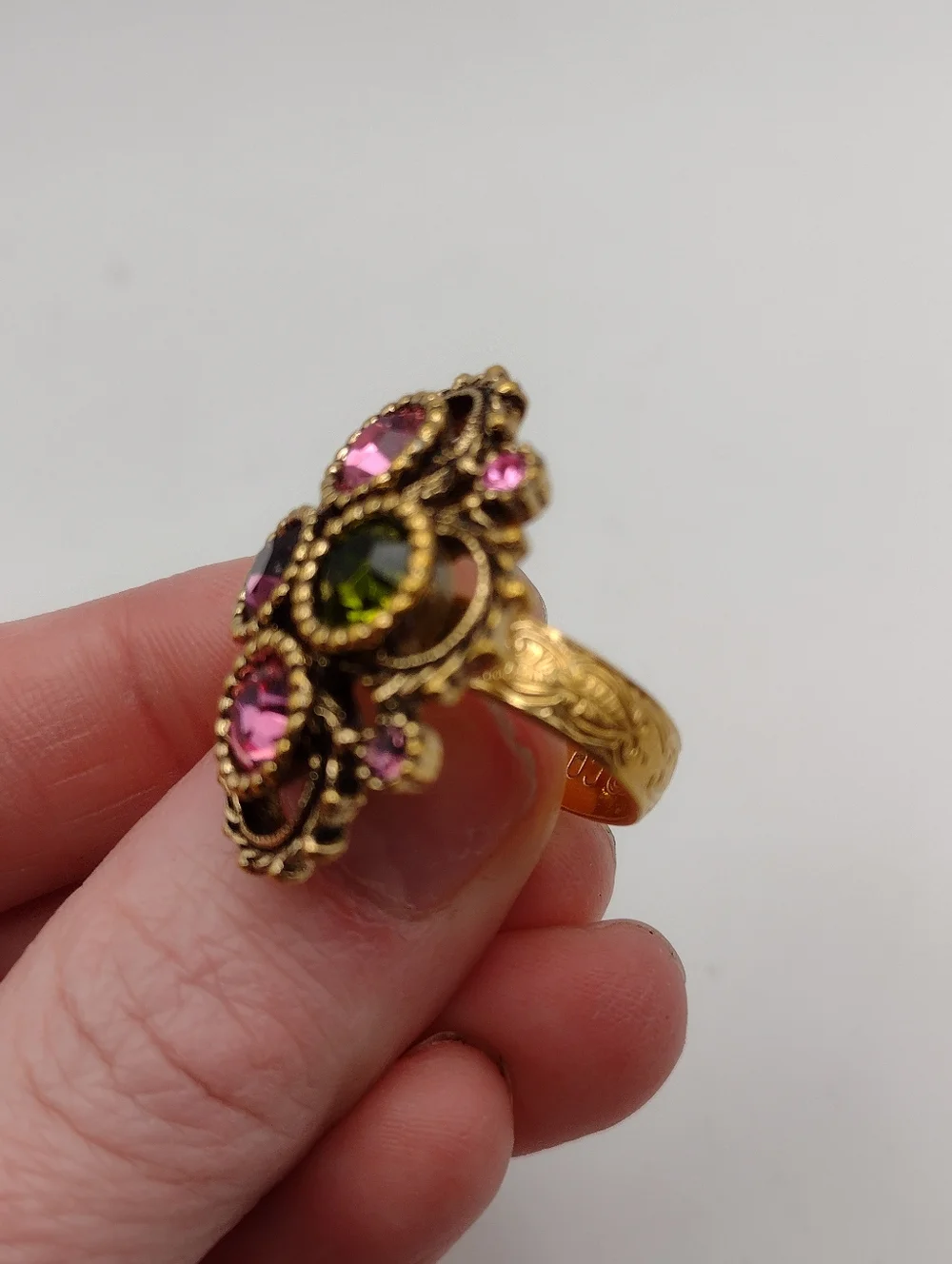 Vintage 70s Austrian Crystal Cocktail Ring - Picture 4 of 7